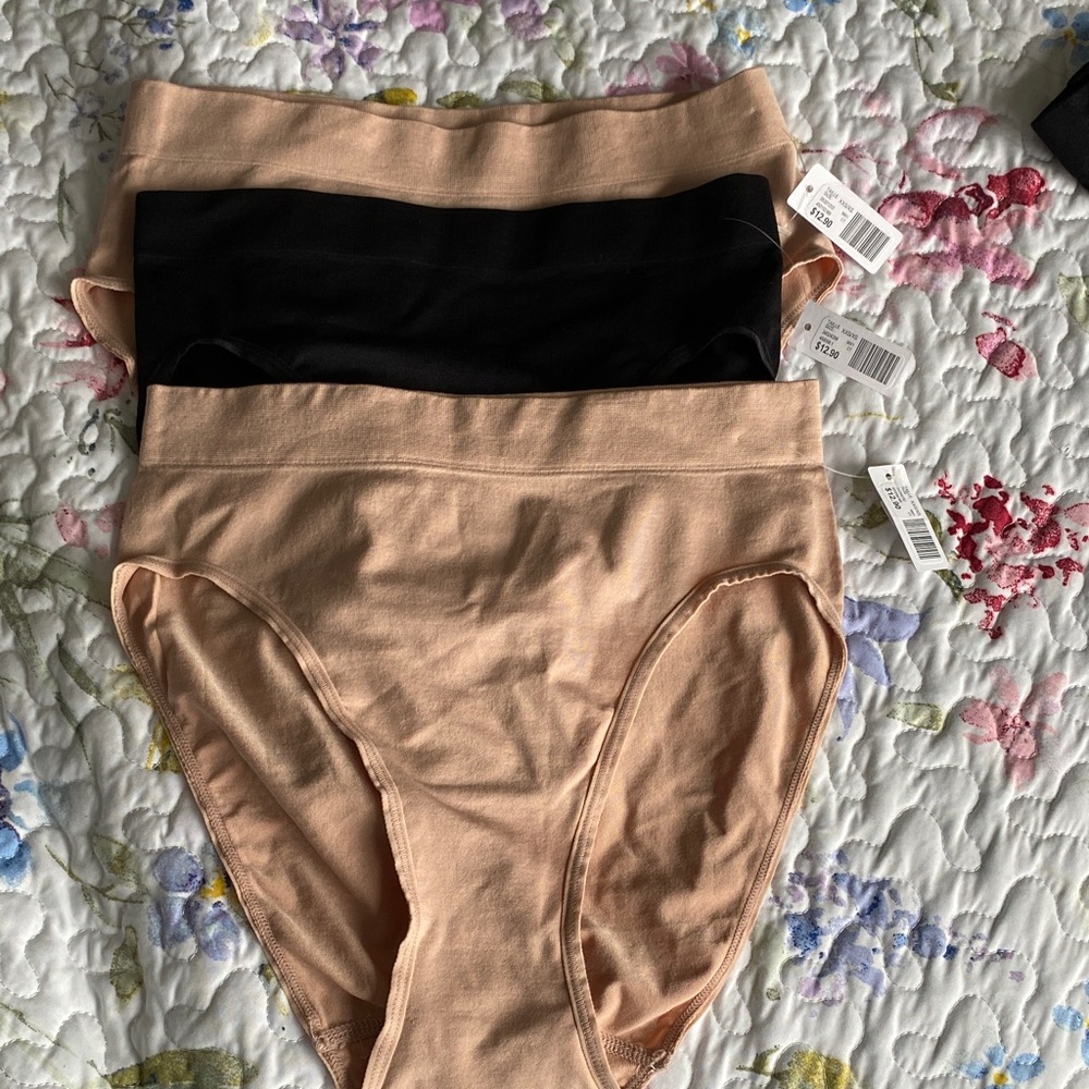 Set of Nude and Black High-Waist Briefs by R Line NWT size Xxs/xs